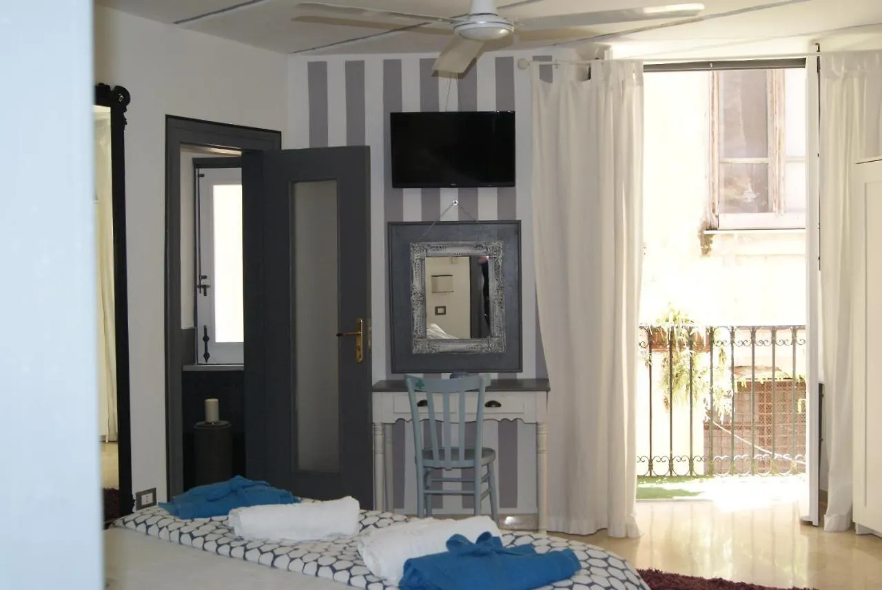 Apartamento Beeclaire Guest House Palermo Italia