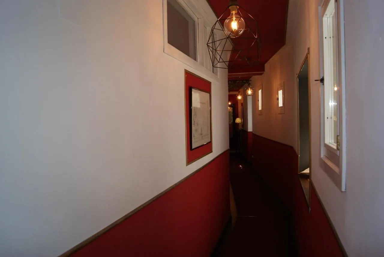 Beeclaire Guest House Palermo 0*,  Italien