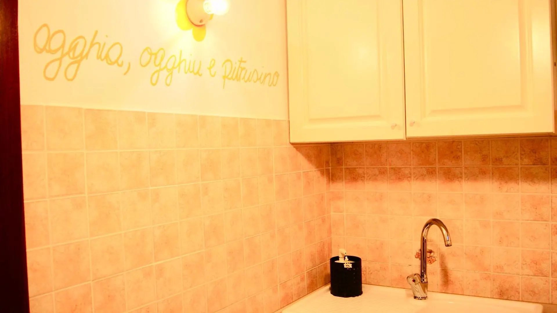 Beeclaire Guest House Palermo Italien